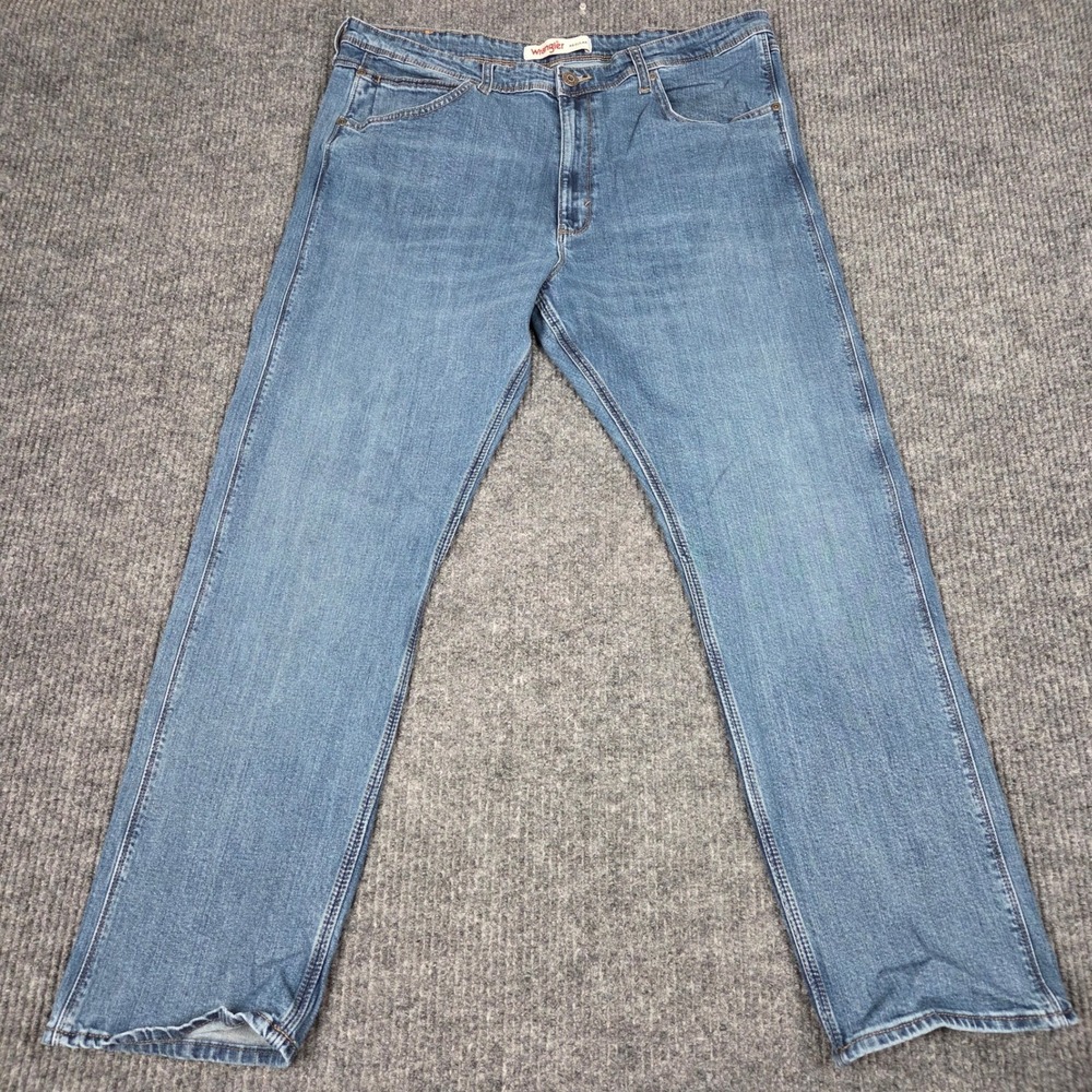 Wrangler Regular Fit Mens Jeans 38x30 Medium Wash Blue Denim Straight 1796601